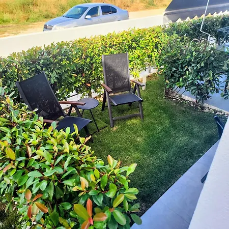 Paralia Ofriniou Iro - Starlink Net, Courtyard, Naturally Shaded Terrace, 100m From And Taverns * Ofrínion
